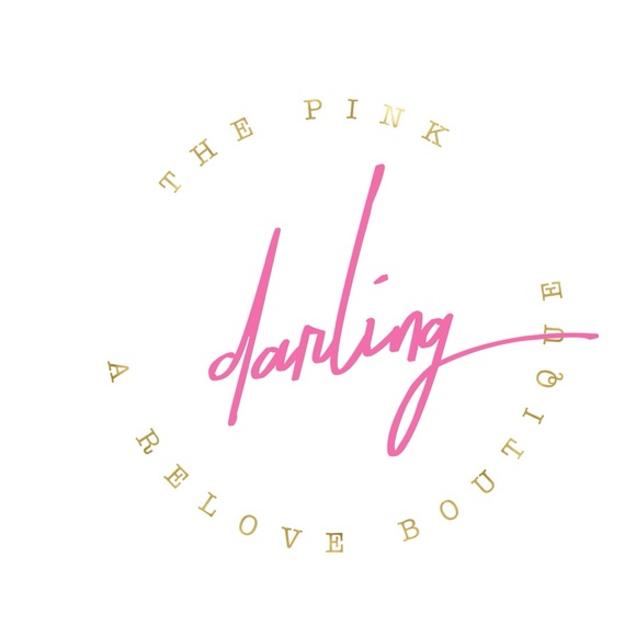 Hi! I’m Mary Conway ✨ - Picture 2 of 2